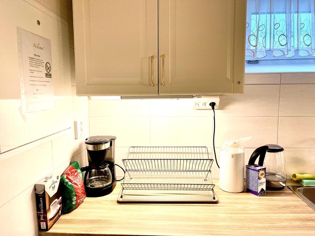 3 Rooms With Private Kitchen & Private Bathroom 5B Gavle Exterior photo
